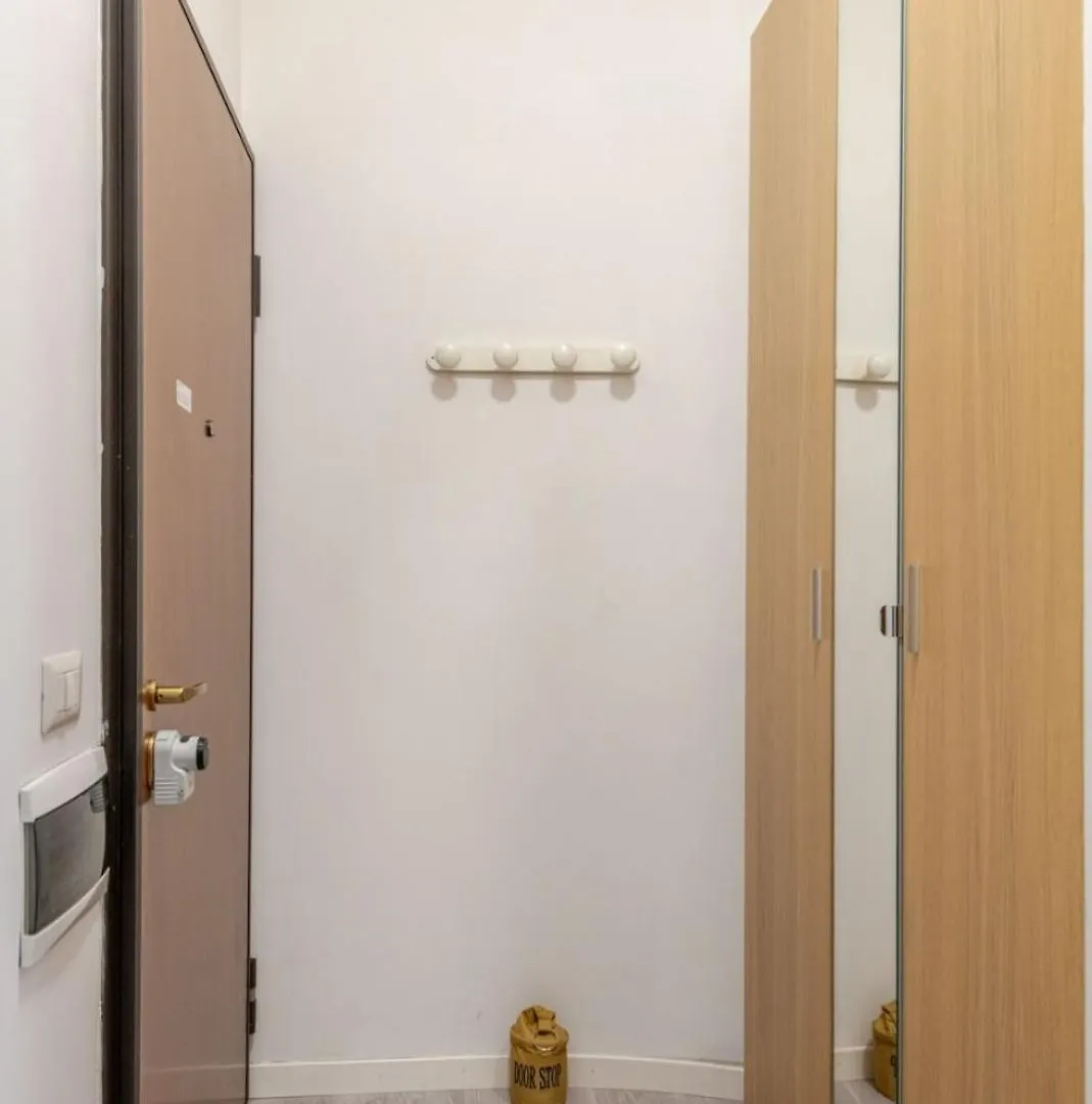Appartamento De Angeli, Vicino A Fiera, Duomo, San Siro Mediolan Apartament