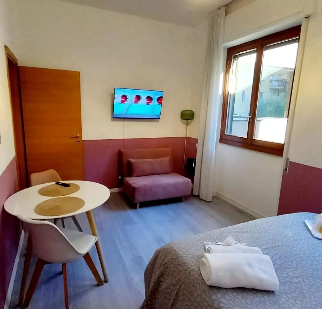 Apartament Appartamento De Angeli, Vicino A Fiera, Duomo, San Siro Mediolan